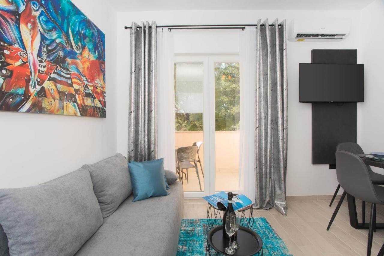 Apartmani Rispet Шибеник Экстерьер фото